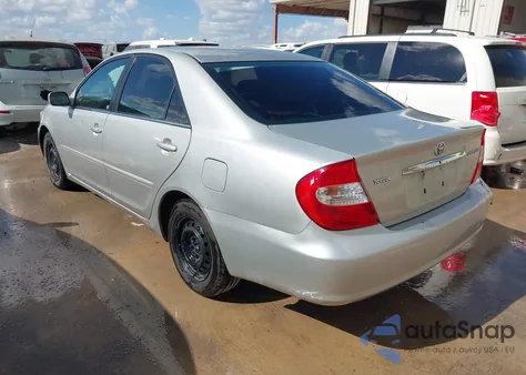 2003 Toyota Camry Le from USA, damaged, VIN 4T1BE32KX3U207658